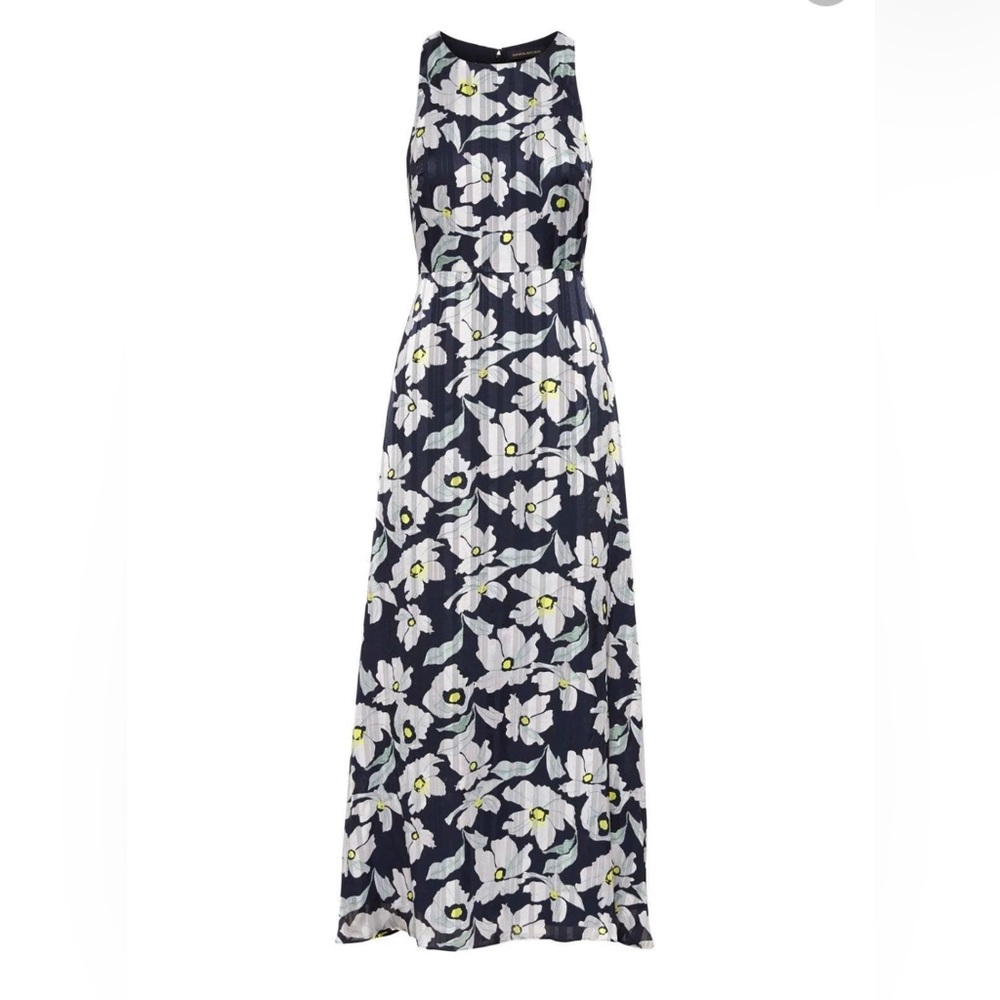 Banana Republic maxi dress 🤍